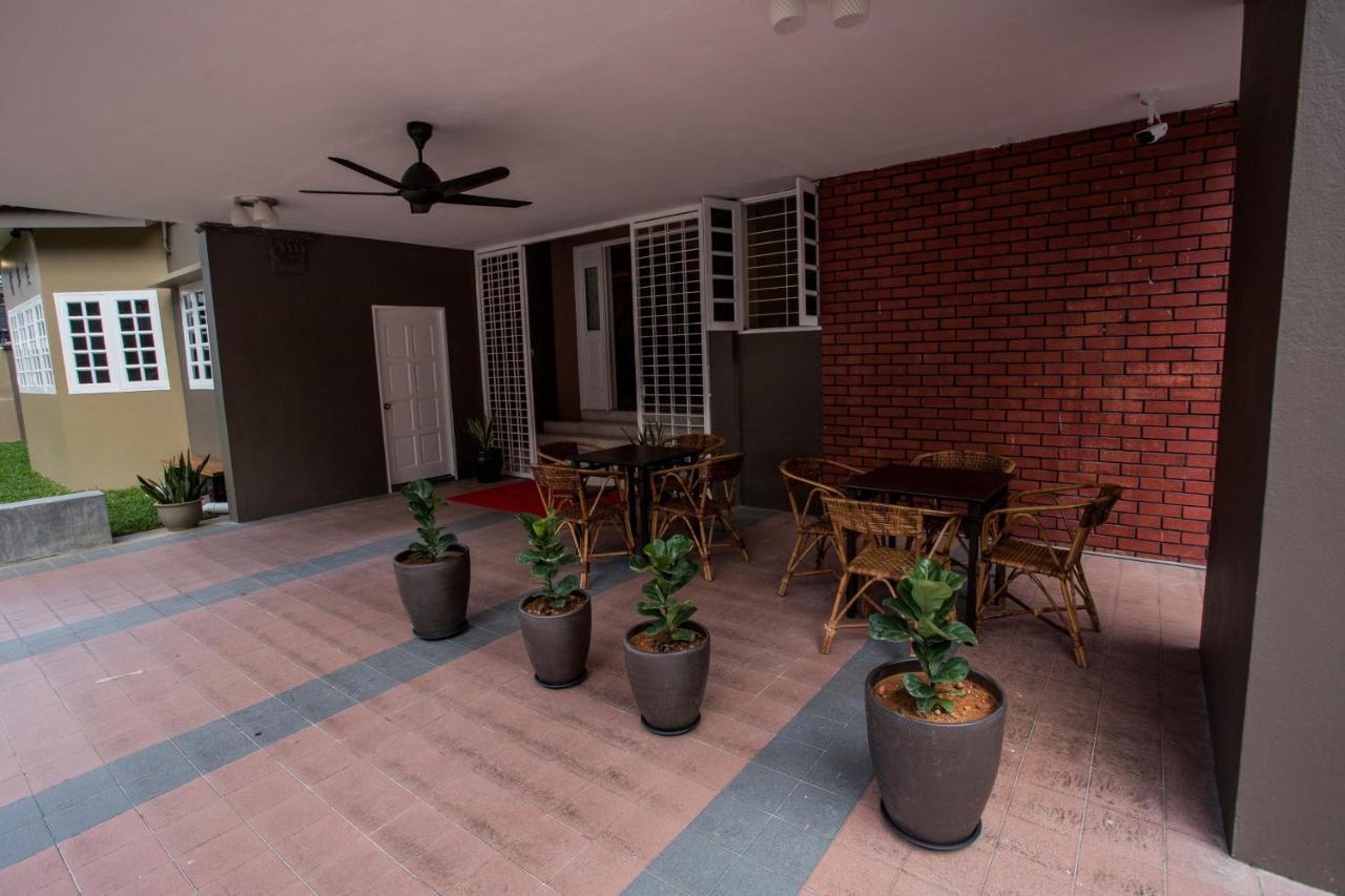 Concordia Inn George Town Buitenkant foto